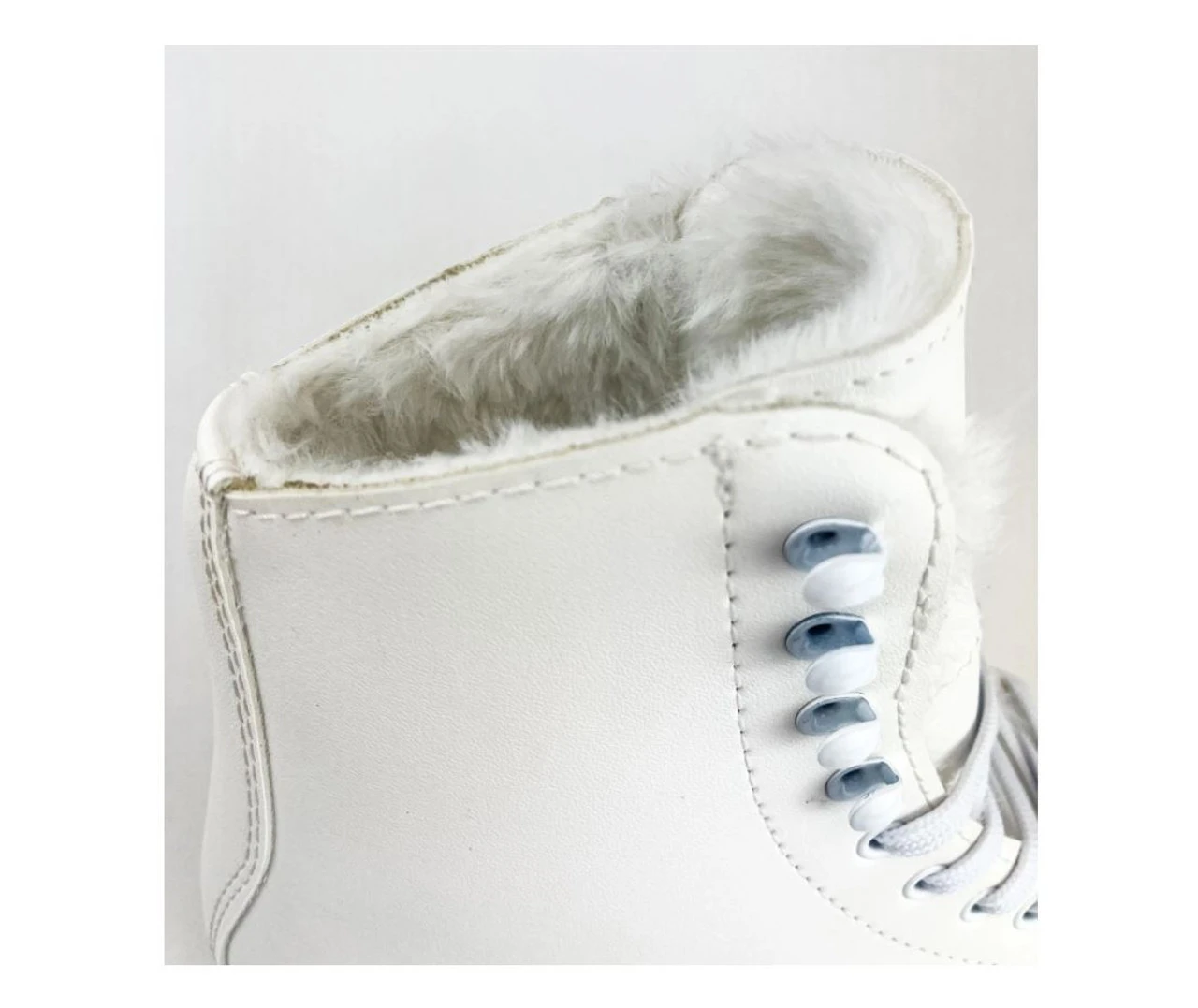American Athletic - Furry Lined Figure Skates 7 American Athletic - Furry Lined Figure Skates - Image 5