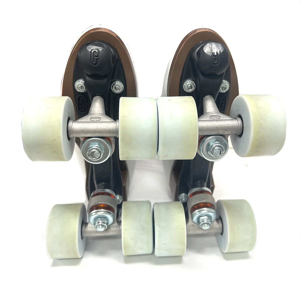 Riedell Quad Roller Skates - 120 Uptown (White)- Size 4 Only (Refurbished) 4 Riedell Quad Roller Skates - 120 Uptown (White)- Size 4 Only (Refurbished) - Image 2