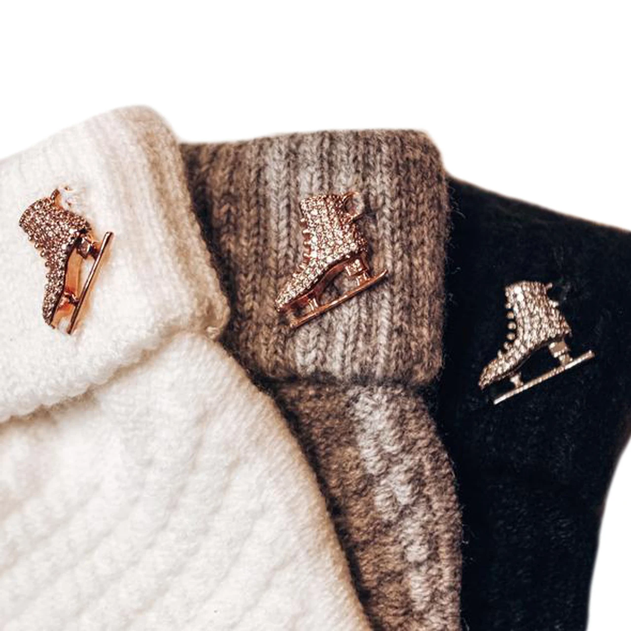 The Gliding Figure Skating Gloves 4 The Gliding Figure Skating Gloves - Image 2